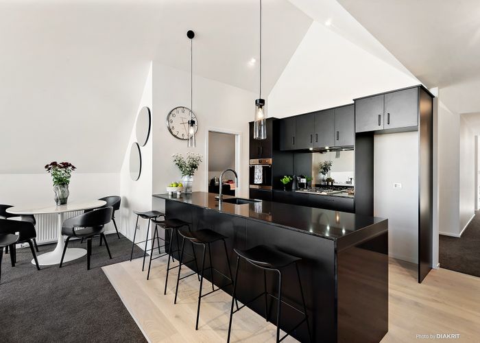  at 34 Lyall Parade, Lyall Bay, Wellington