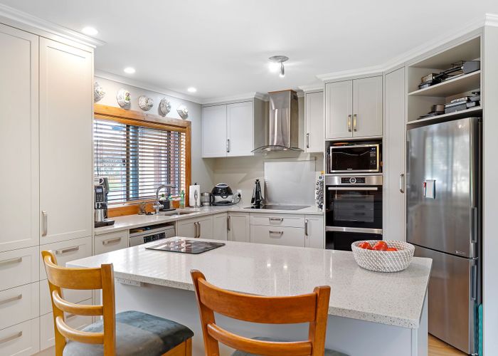  at 29 La Lena Grove, Fitzherbert, Palmerston North, Manawatu / Whanganui