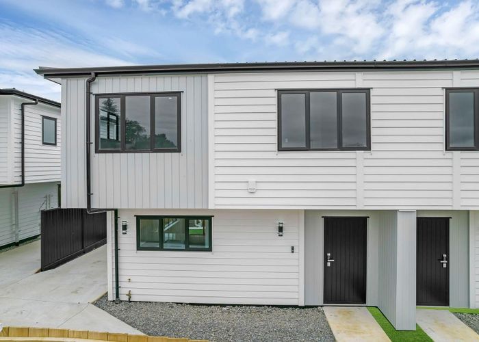  at 10 Kivell Close, Mangere, Manukau City, Auckland