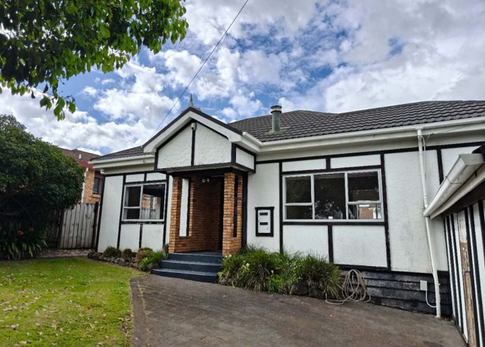  at 1/30 Tennyson Avenue, Takapuna, North Shore City, Auckland