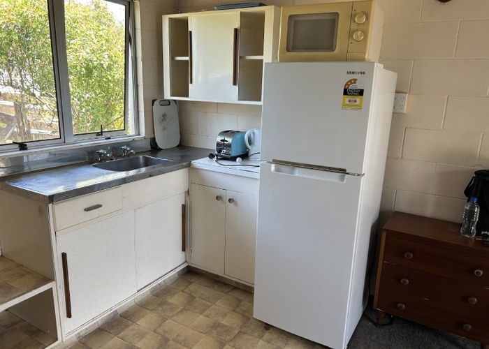  at 2/96 Lyon Street, Kihikihi, Waipa, Waikato