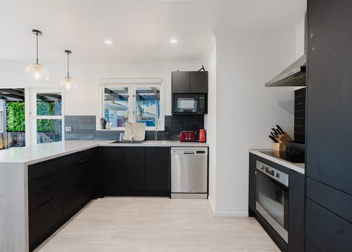  at 12 Coldwell Place, Chartwell, Hamilton, Waikato