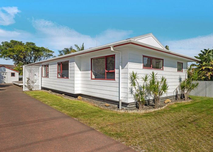  at 114 Stanley Road, Te Hapara, Gisborne