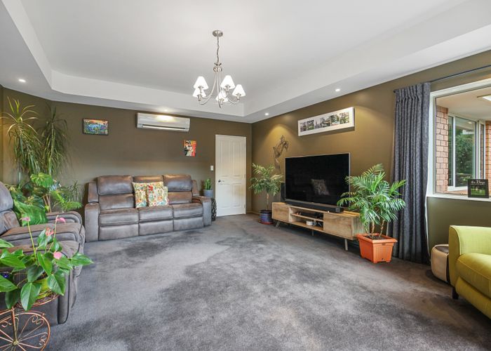  at 15 Hemingway Place, Spencerville, Christchurch