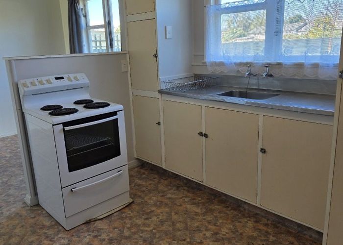  at Elgin, Gisborne, Gisborne