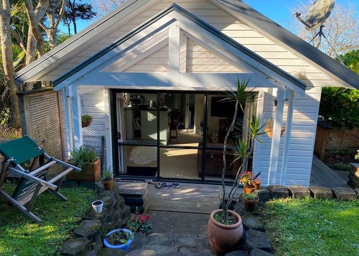  at 51A South Lynn Road, Titirangi, Waitakere City, Auckland