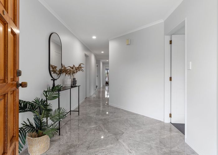  at 6 Bayfair Drive, Mount Maunganui, Mount Maunganui