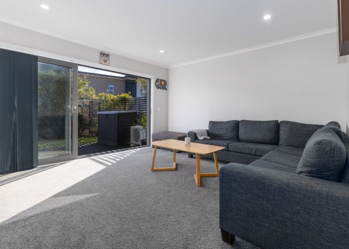  at 34 Bluff Road, Kenepuru, Porirua