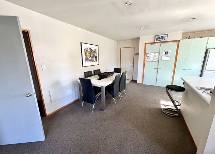  at 2 Pannell Avenue, Avonside, Christchurch City, Canterbury
