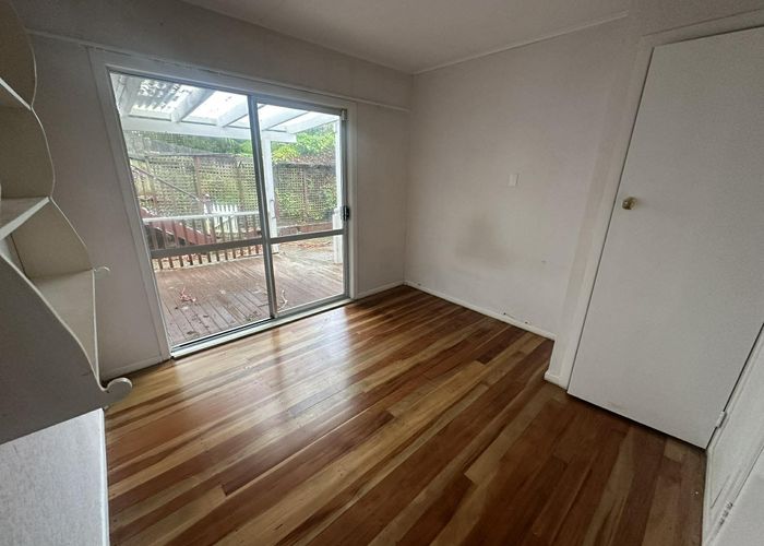  at 5 Bird Grove, Stokes Valley, Lower Hutt, Wellington