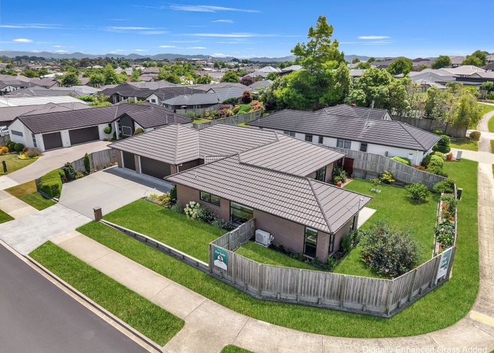  at 80 Cumberland Drive, Flagstaff, Hamilton, Waikato