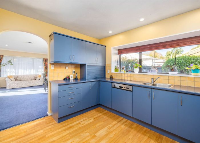 at 8 Elvira Court, Bishopdale, Christchurch