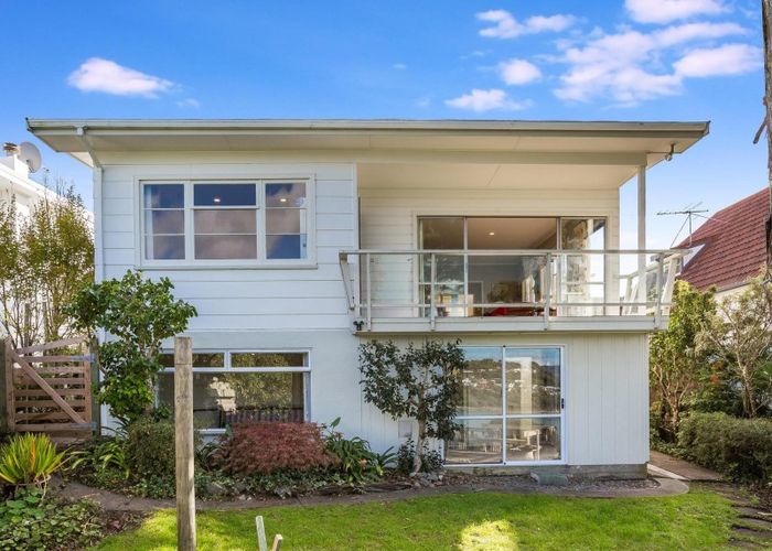  at 54 Seaview Road, Paremata, Porirua