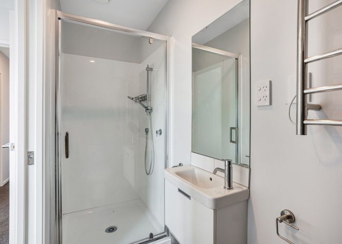  at 28 Whati Lane, Henderson, Waitakere City, Auckland