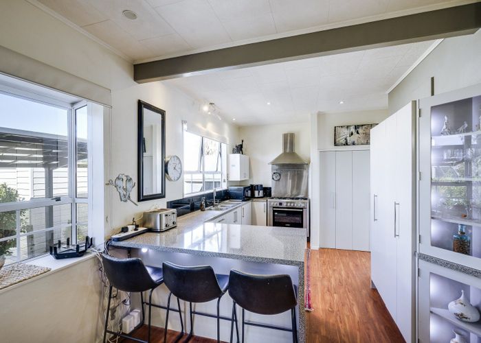  at 14 Moeller Street, Taradale, Napier, Hawke's Bay