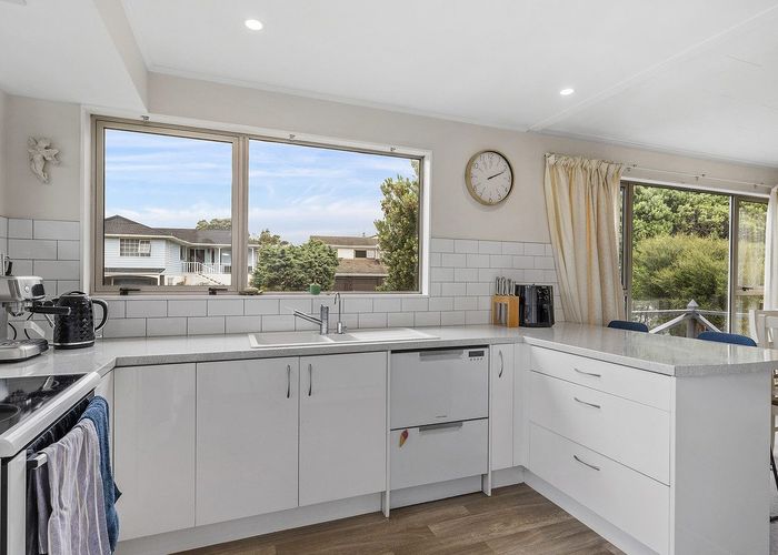  at 27B Penryn Drive, Camborne, Porirua
