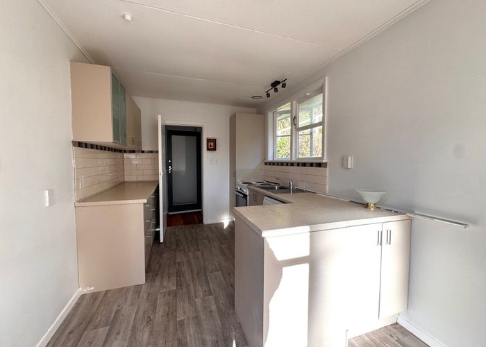  at 135 Ruskin Road, Newlands, Wellington, Wellington