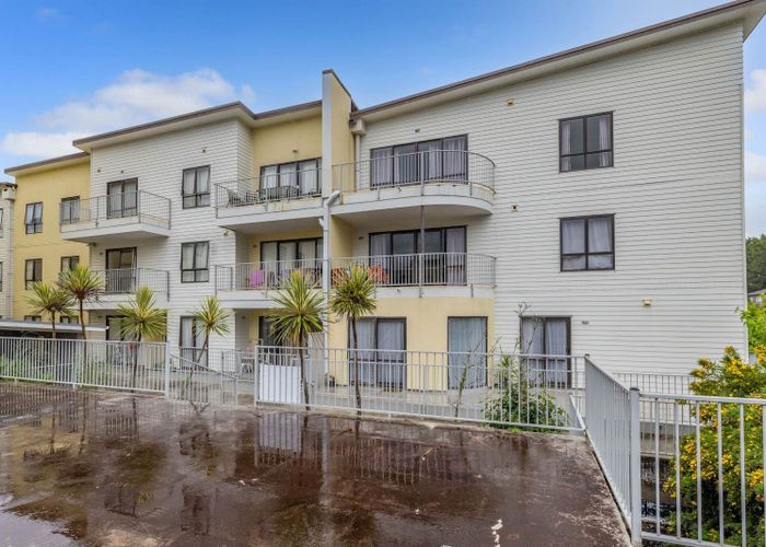  at 36A/132 Stancombe Road, Flat Bush, Manukau City, Auckland