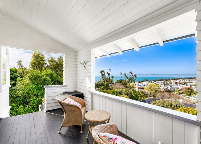  at 14 Corry Avenue, Bluff Hill, Napier, Hawke's Bay