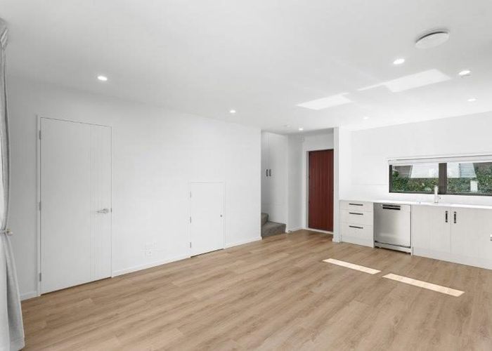  at 2/89 Mandeville Street, Riccarton, Christchurch City, Canterbury