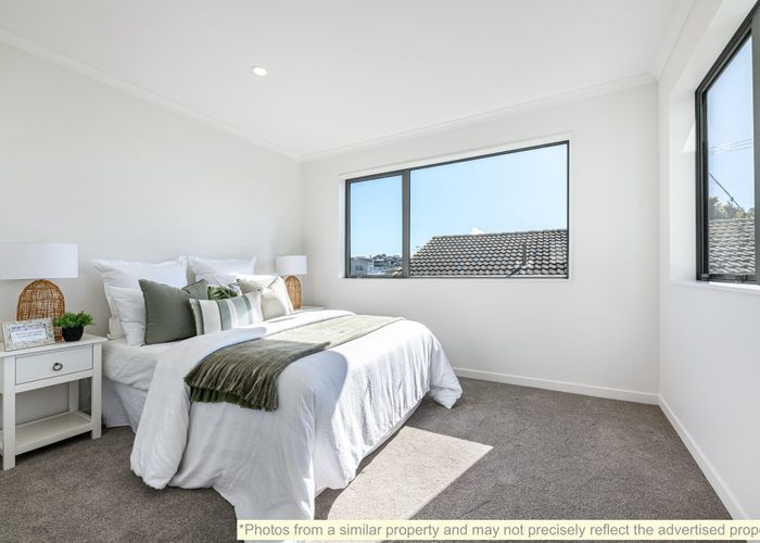  at 4/11 Celeste Place, Totara Vale, North Shore City, Auckland
