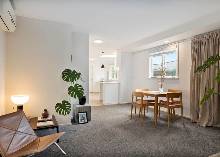  at 37 Chorley Avenue, Massey, Waitakere City, Auckland