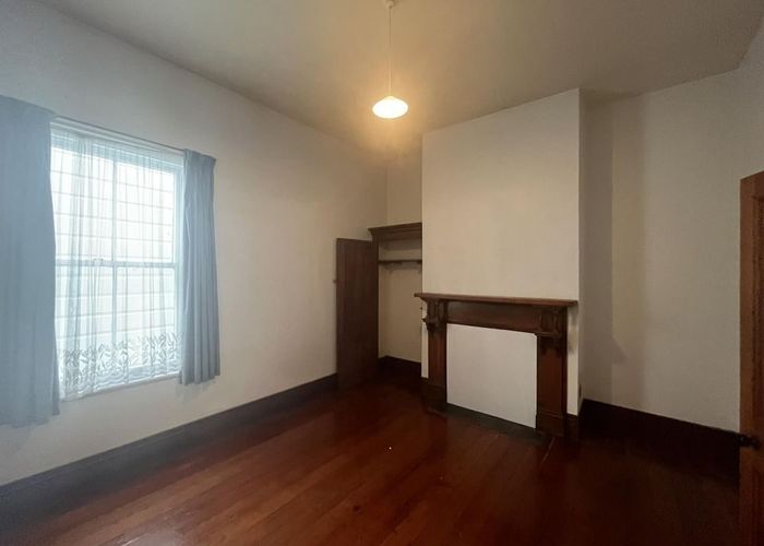  at 27 Myrtle Crescent, Mount Cook, Wellington, Wellington