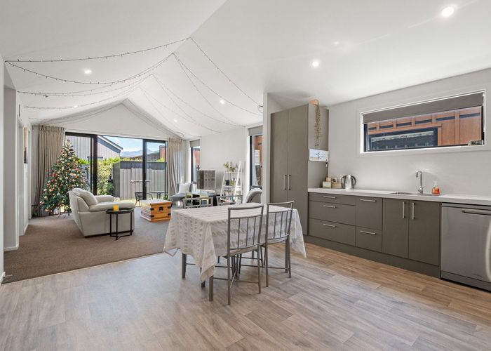  at 8 Longlands Street, Lake Hayes, Queenstown