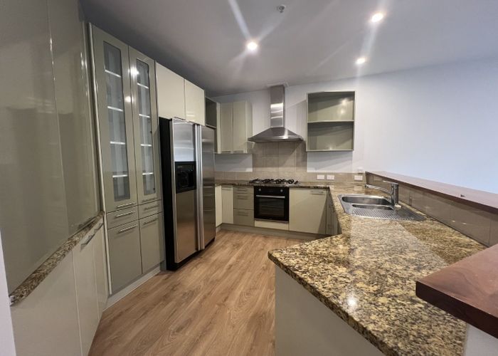  at 1B/105 Victoria Road, Devonport, North Shore City, Auckland