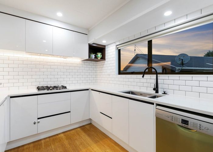  at 4 James Walter Place, Mount Wellington, Auckland