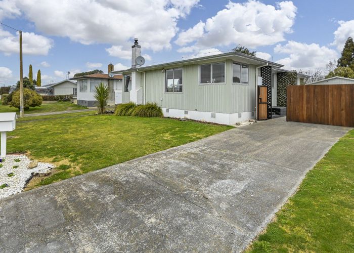  at 35 Walton Way, Flaxmere, Hastings