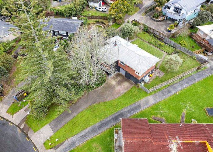  at 13 Ramillies Place, Glenfield, Auckland