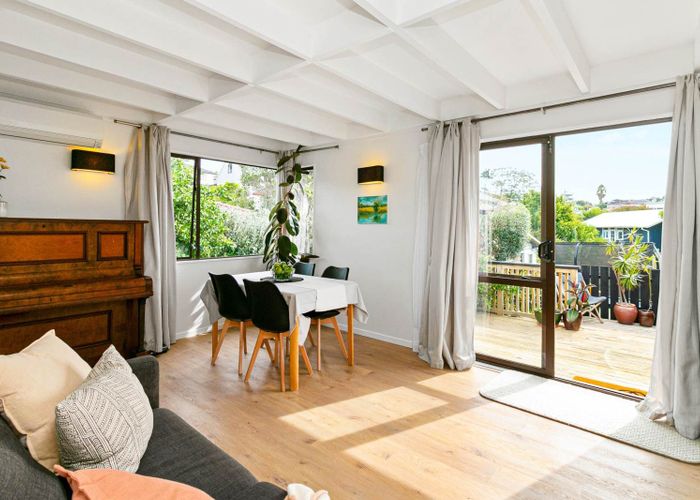  at 7A Carlton Street, Hillsborough, Auckland City, Auckland