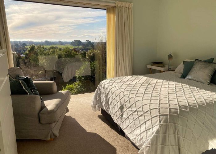  at 12 Pembridge Lane, Westmorland, Christchurch