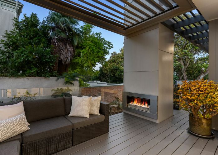  at 17B St Georges Bay Road, Parnell, Auckland City, Auckland