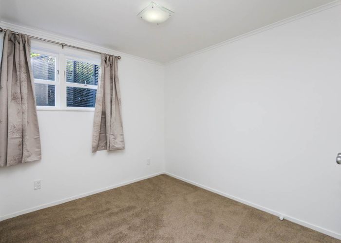  at 5/23A Hillsborough Road, Three Kings, Auckland City, Auckland