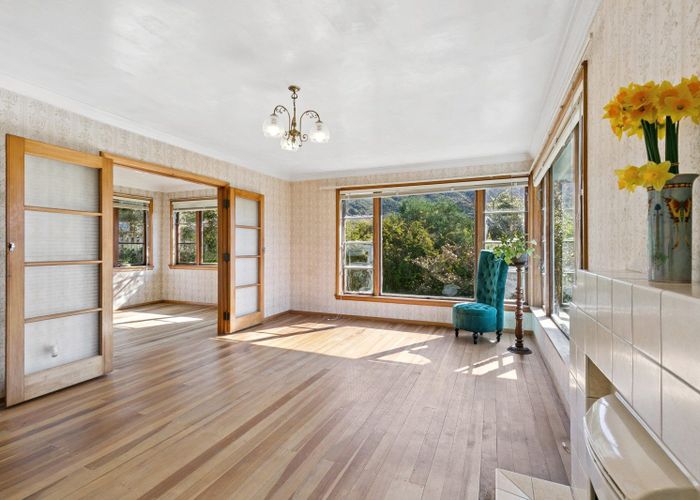  at 7 Lyndhurst Road, Tawa, Wellington, Wellington