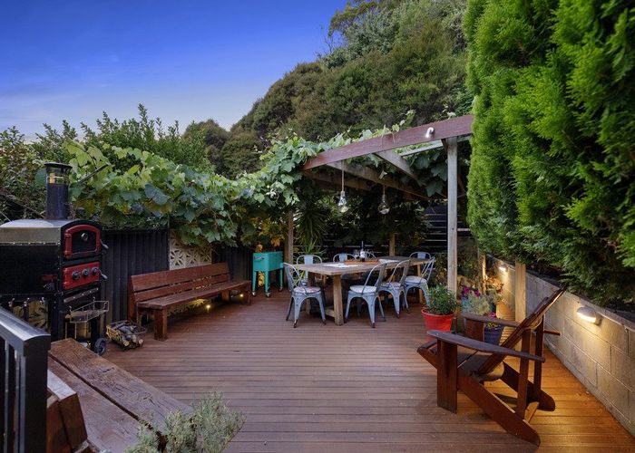  at 8 Volkner Grove, Waterloo, Lower Hutt