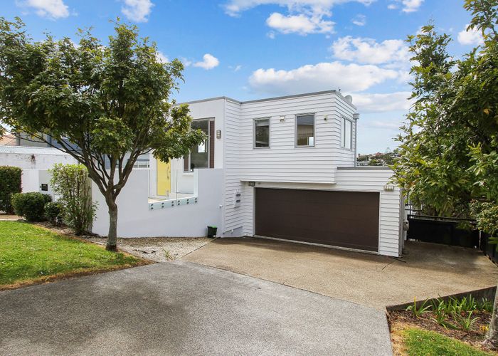  at 4A Korotaha Terrace, Rothesay Bay, Auckland