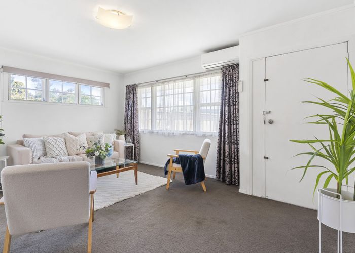  at 1/27 Great South Road, Conifer Grove, Papakura, Auckland