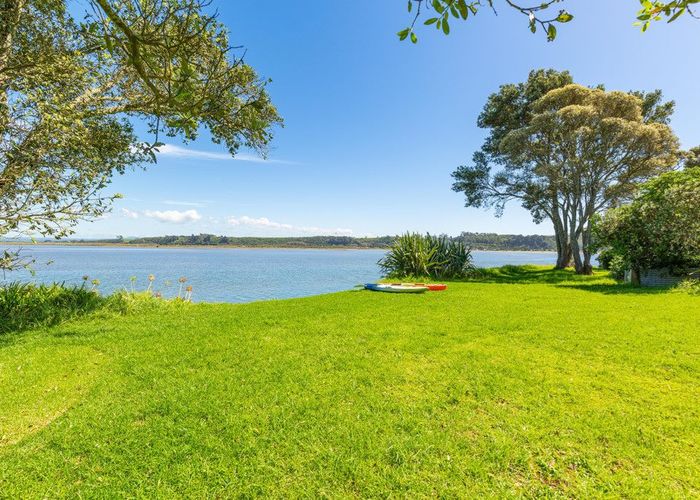 For sale 634 Pukehina Pde, Pukehina, Western Bay Of Plenty, Bay Of
