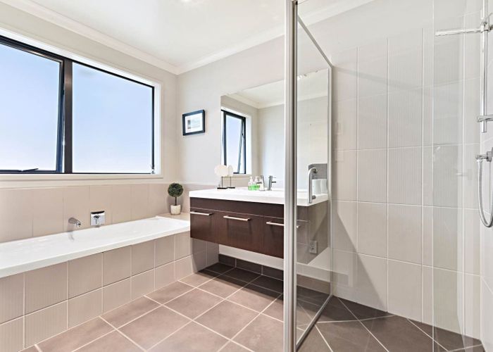  at 23 Columbia Crescent, Beachlands, Auckland