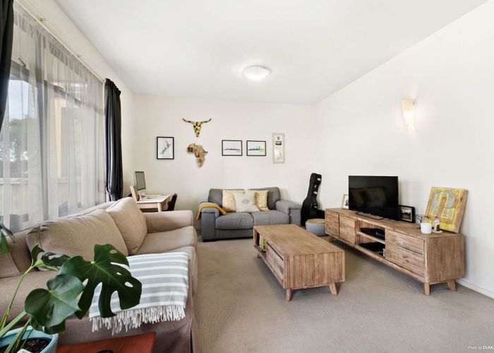  at 78/2 Armoy Drive, East Tamaki, Auckland