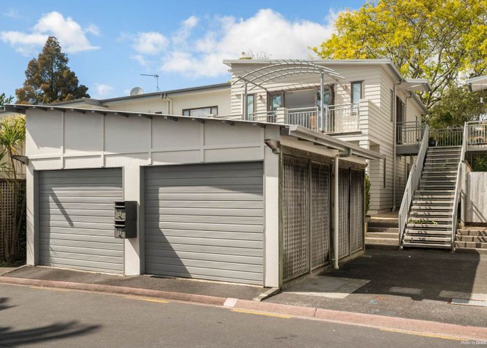  at 13/92 Bush Road, Albany, Auckland