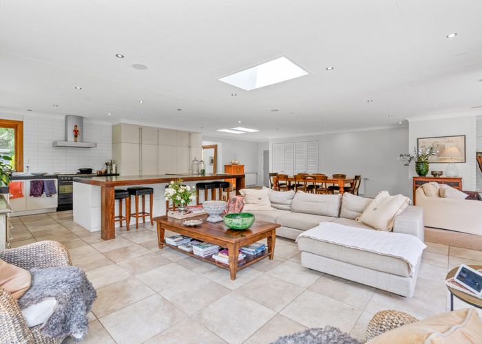  at 100 Leonard Road, West Plains, Invercargill