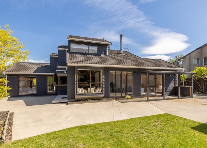  at 2 Michigan Place, Burwood, Christchurch