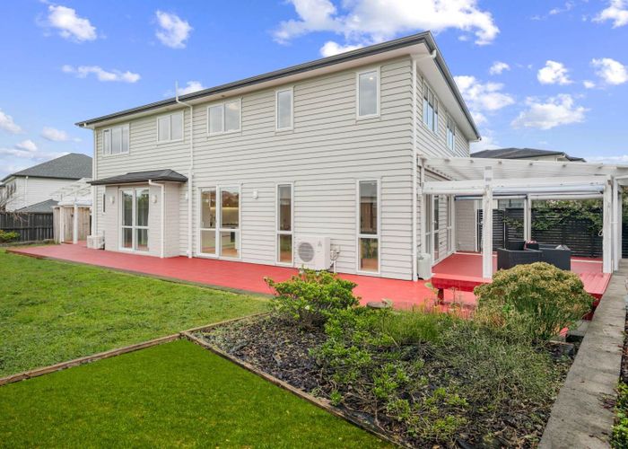  at 17A Northcross Drive, Oteha, North Shore City, Auckland