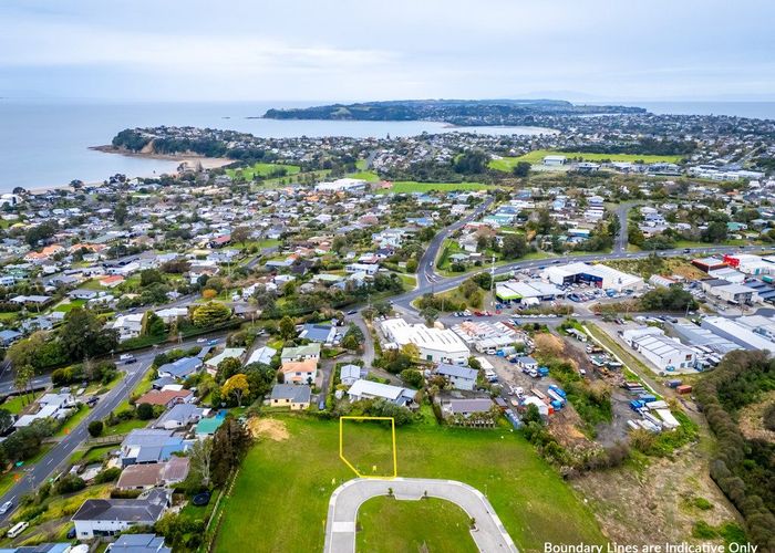  at 19 Whenuateitei Crescent, Stanmore Bay, Rodney, Auckland