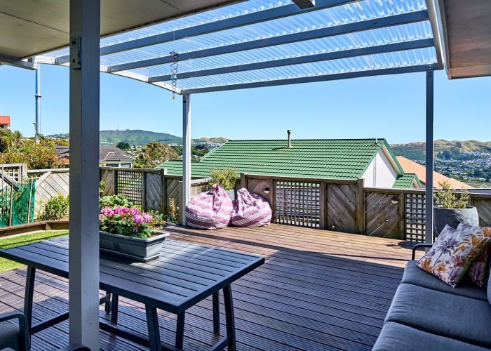  at 12b Kentwood Drive, Woodridge, Wellington, Wellington