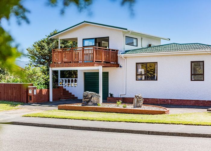  at 3 Toru Road, Paraparaumu Beach, Kapiti Coast, Wellington